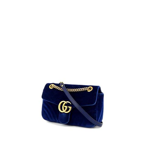 Borsa a tracolla Gucci GG Marmont 390677.